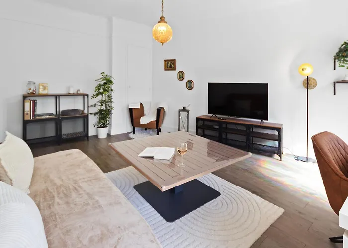 Le Tivoli - Centre - Quiet - Spacious Le Cannet