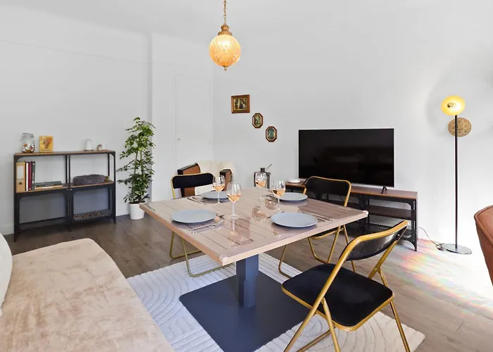 Daire Le Tivoli - Centre - Quiet - Spacious *