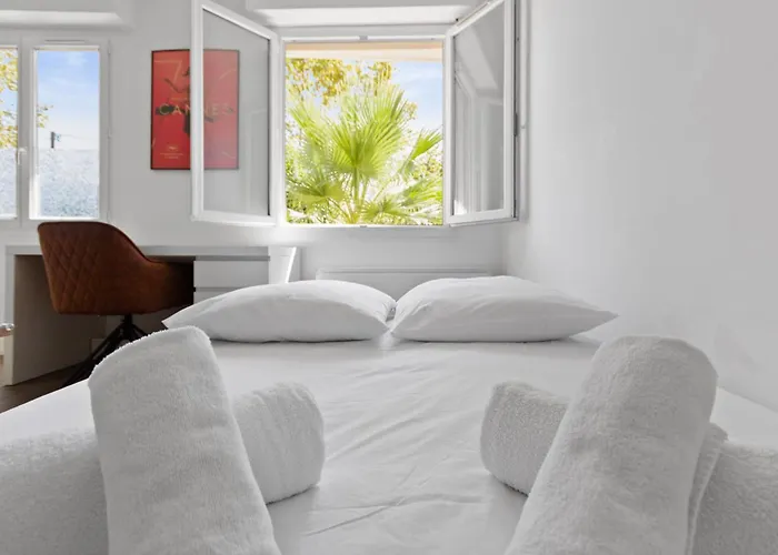 Daire Le Tivoli - Centre - Quiet - Spacious